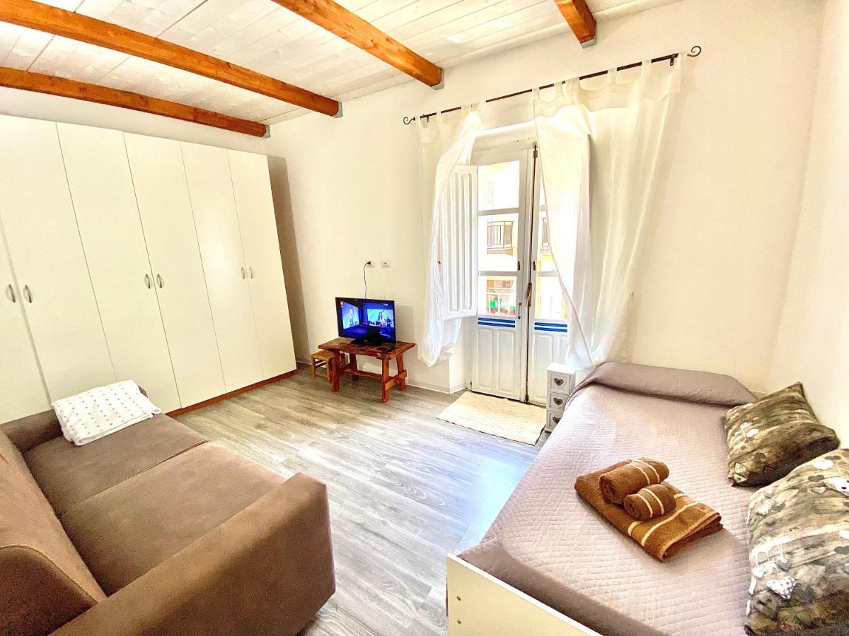 Maestrale Appartement Tertenìa Buitenkant foto
